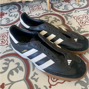 Adidas Samba Sneakers